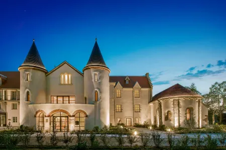 Château Saint-Jean, Relais & Châteaux Отели в г. Вильбре