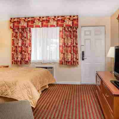 Travelodge by Wyndham Klamath Falls Rooms