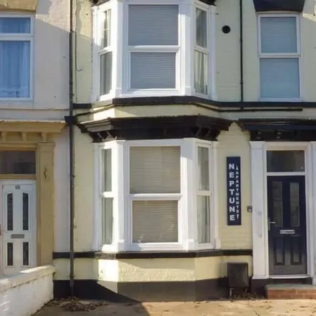 Flat 1