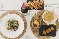 Tres Torres Atiram Hotels