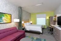 Home2 Suites by Hilton Indianapolis Airport - Airport Shuttle