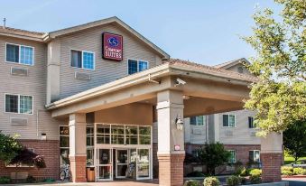 Comfort Suites Clackamas