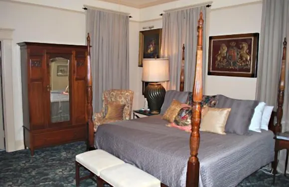 費爾菲爾德住宿 - 費爾菲爾德廣場和費爾菲爾德莊園家庭旅館