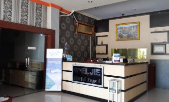 Eljie Hotel