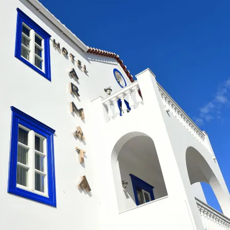 Armata Boutique Hotel