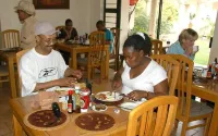 Centre Court B&B - breakfast