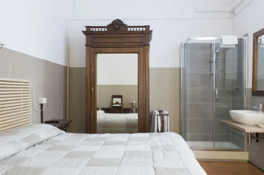 費倫天拿長廊飯店