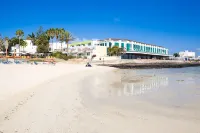 Hotel LIVVO Corralejo Beach Hotels in El Cotillo