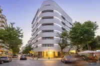 Hotel Lima - Adults Recommended Các khách sạn gần Puerto Cabopino beach & marina