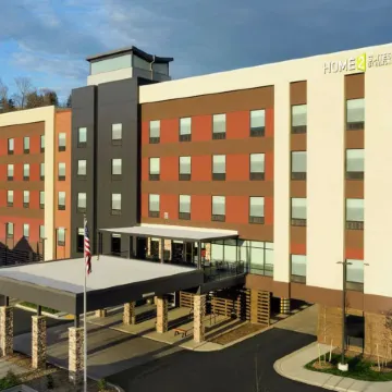 Home2 Suites by Hilton Carlsbad Отели рядом с достопримечательностью «Флауэр Филдс»