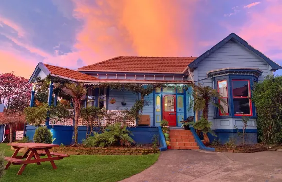 背包客別墅旅館