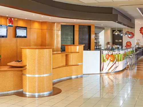 Ibis Monterrey Valle Избранное Photos