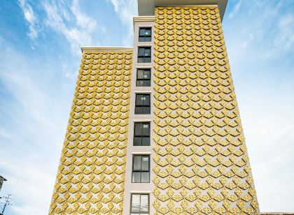 Lux Boutique Hotel