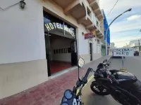 Hotel Morales Inn
