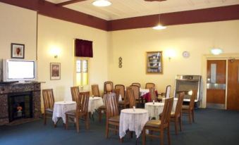 Centre of Town B & B Narrabri - Housity