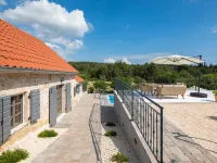 Villa di Pietra