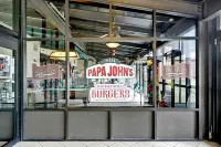 Quality Hotel & Suites at the Falls - 2-Star