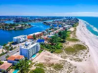 Provident Oceana Beachfront Suites - Apartments