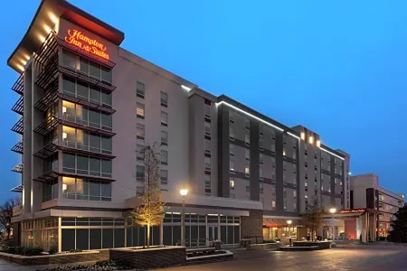 Hampton Inn & Suites Atlanta Buckhead Place