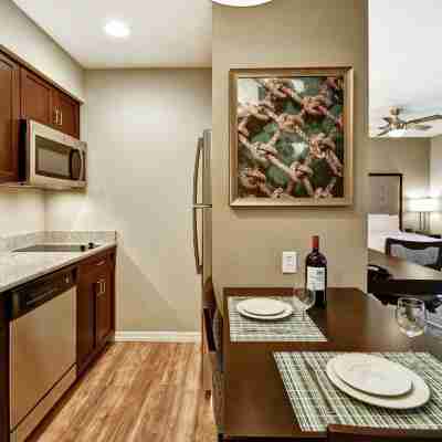 Homewood Suites by Hilton Tampa-Port Richey Rooms