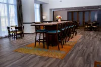 Hampton Inn & Suites by Hilton Truro - breakfast