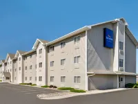 Baymont by Wyndham Fremont Hotels in Dodge County