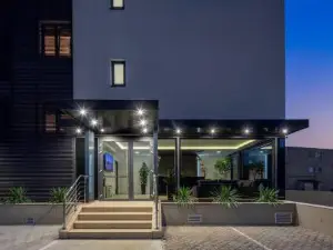 Ellure Luxury Suites