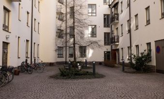 2Ndhomes Gorgeous Courtyard Home w Sauna