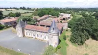 Manoir de Ponsay Hotel dekat Etoile Verte Basket