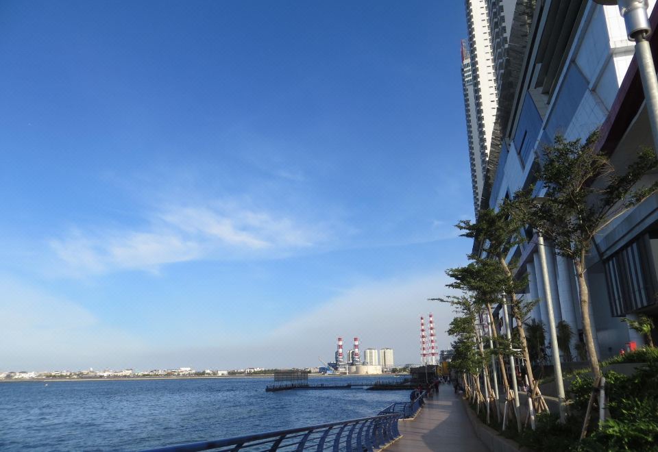 4. 드프리마호텔 P..