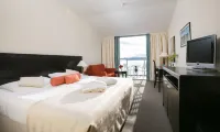 Admiral Grand Hotel Hotels in Saplunara