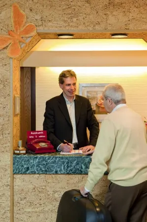 Hotel Birkenstern Отели в г. Фрицлар