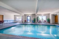 AmericInn by Wyndham Rochester - parking