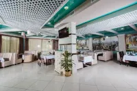 Monarch Hotel