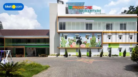 Three Eight Front One Boutique Batu Malang