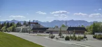 Crestwood Hotel