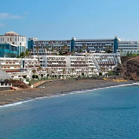 Sandos Papagayo
