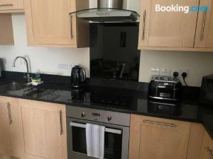 Immaculate 2-Bed Apartment in York City Centre