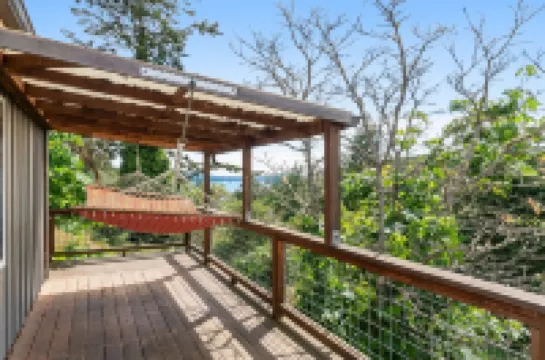 Deer Harbor Cottages