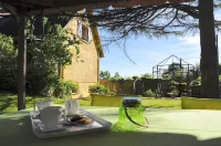 Au Jardin de Lisa Hotels in Vichères