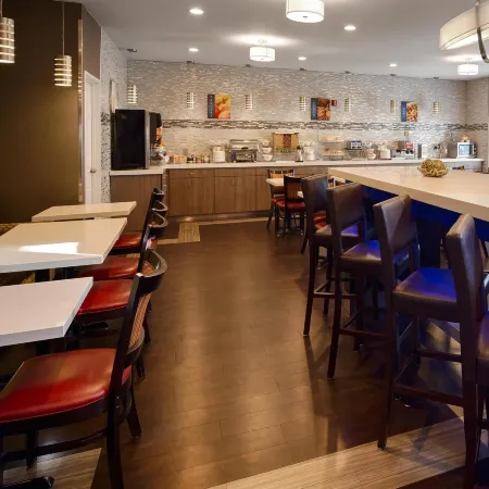 Best Western Hilliard Inn Suites
