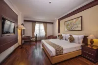 Arion Suites Hotel فنادق في Cicendo