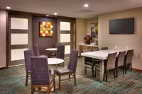 Residence Inn Casper - فطور