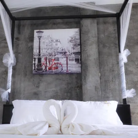 The Key Hotel
