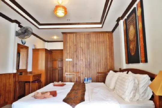 Blue Diamond Resort Отели рядом с достопримечательностью «Sup Tao, Stand Up Paddle Boarding»