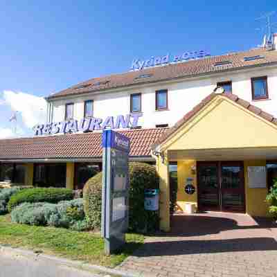 Comfort Hotel Linas - Montlhery Hotel Exterior