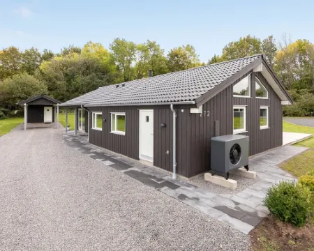 "Rathulf" - 500m from the Sea โรงแรมในAabenraa