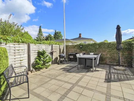 "Emmik" - 150m from the Sea Отели в г. Borkop