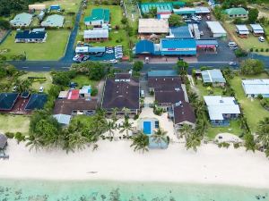 Moana Sands Beachfront Villas