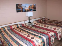 Flamingo Motel Hotels in Penticton